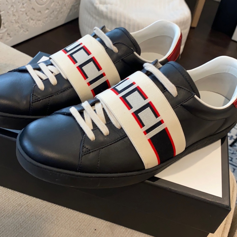Gucci shoes
